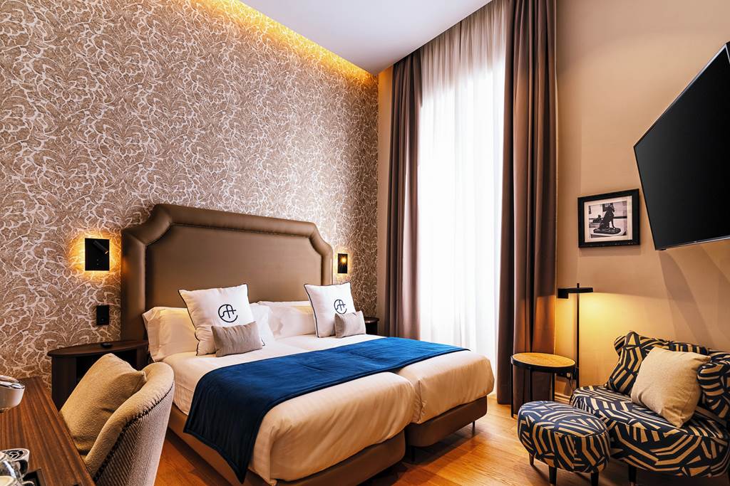 LPA_88217_Boutique_Hotel_Cordial_Plaza_Mayor_de_Santa_Ana_0724_26.jpg