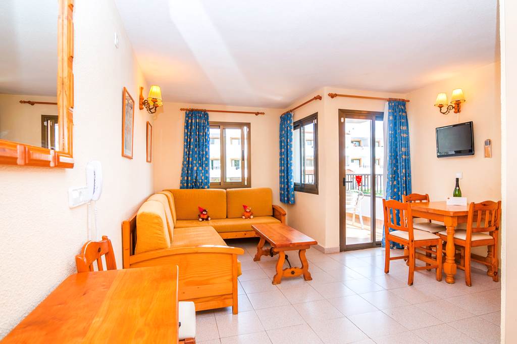 P_IBZ_71604_Casa_Luis_Apts_1014_09.jpg