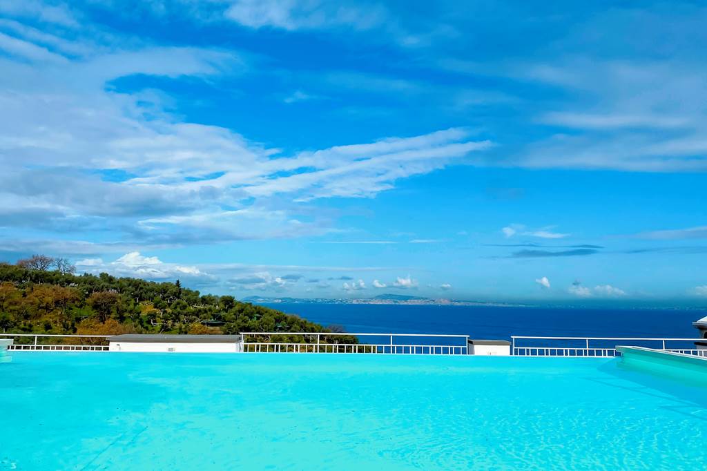 NAP_80154_Boutique_Hotel_Helios_0320_01.jpg