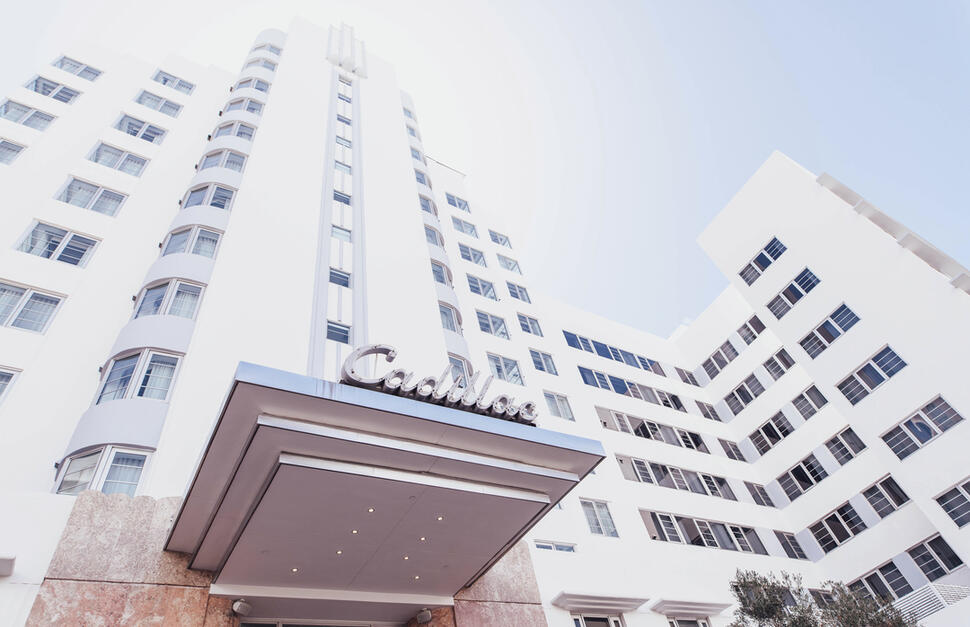 Cadillac-Hotel-Beach-Club-12.jpg