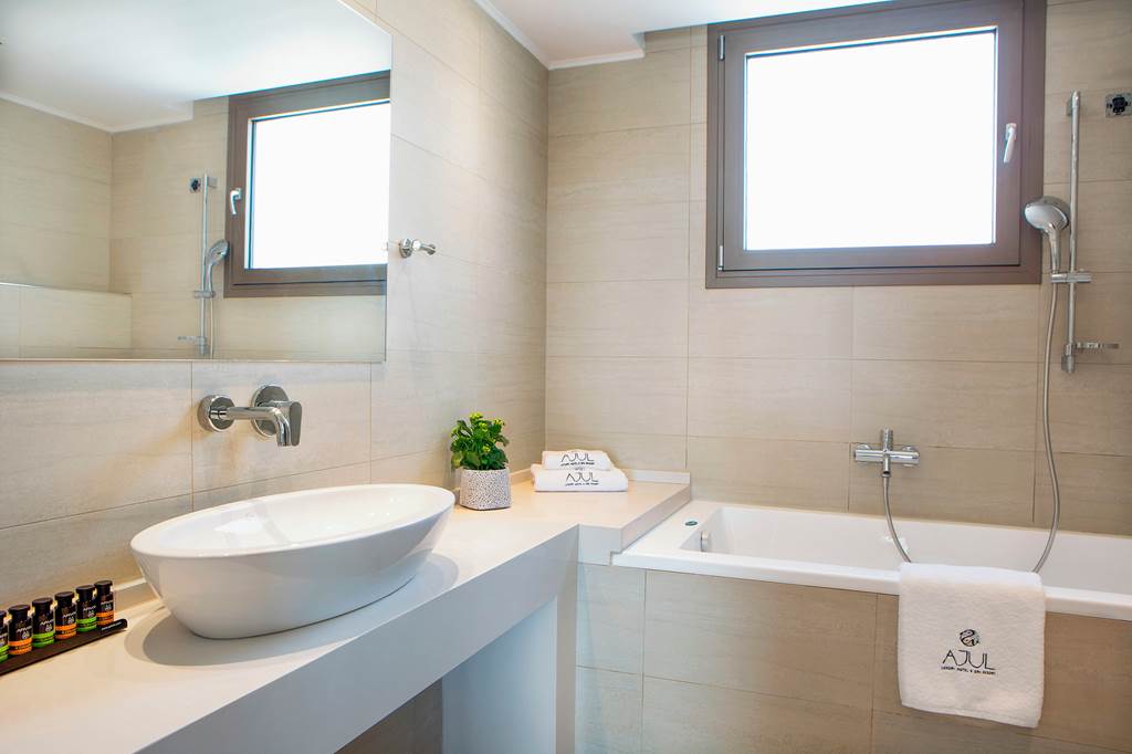 SKG_84822_Ajul_Luxury_Hotel_&_Spa_Resort_0623_74.jpg