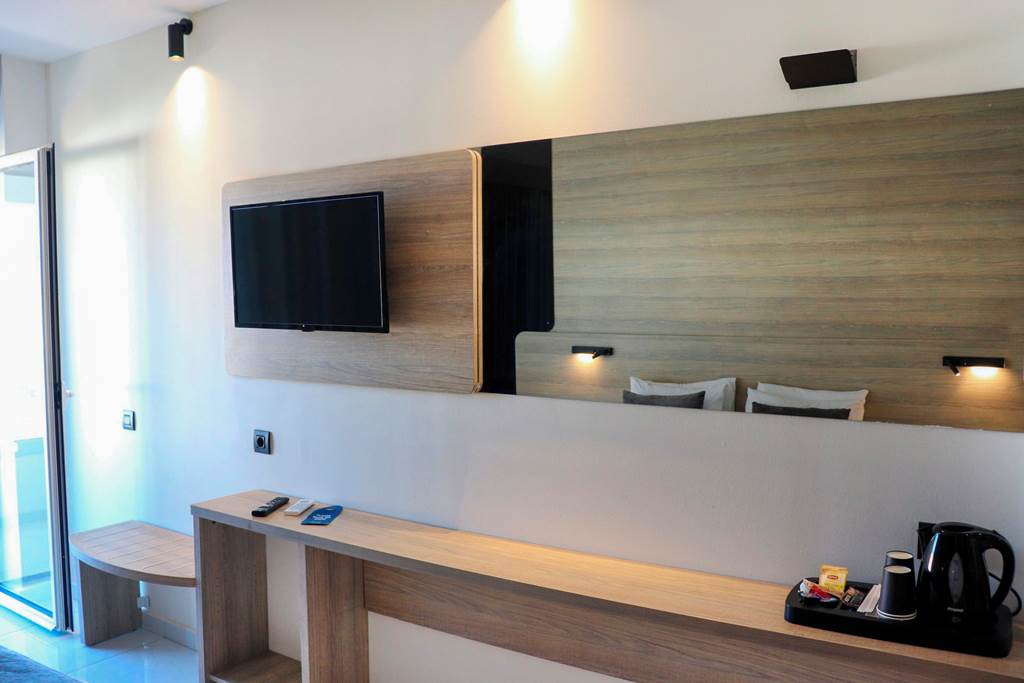 RHO_83371_Castellum_Suites_0424_17.jpg
