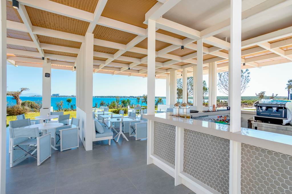 BJV_85636_Anda_Barut_Collection_0524_26.jpg