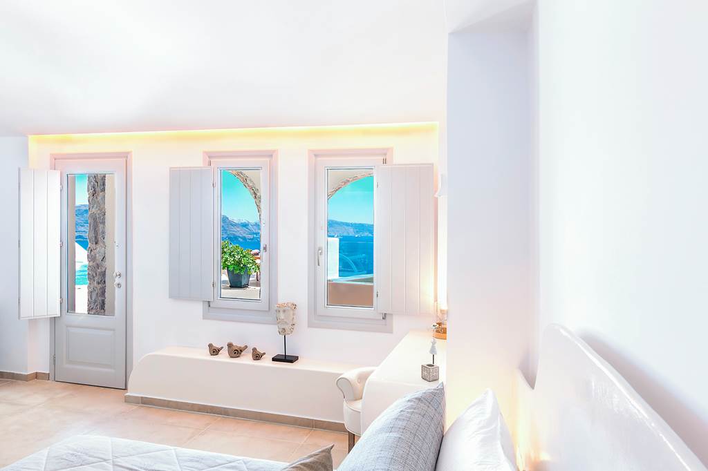JTR_84576_Santorini_Secret_Premium_1122_12.jpg