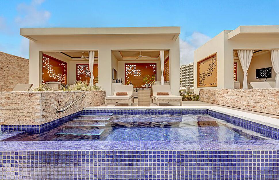 Royalton-Antigua-An-Autograph-Collection-All-Inclusive-Resort-28.jpg