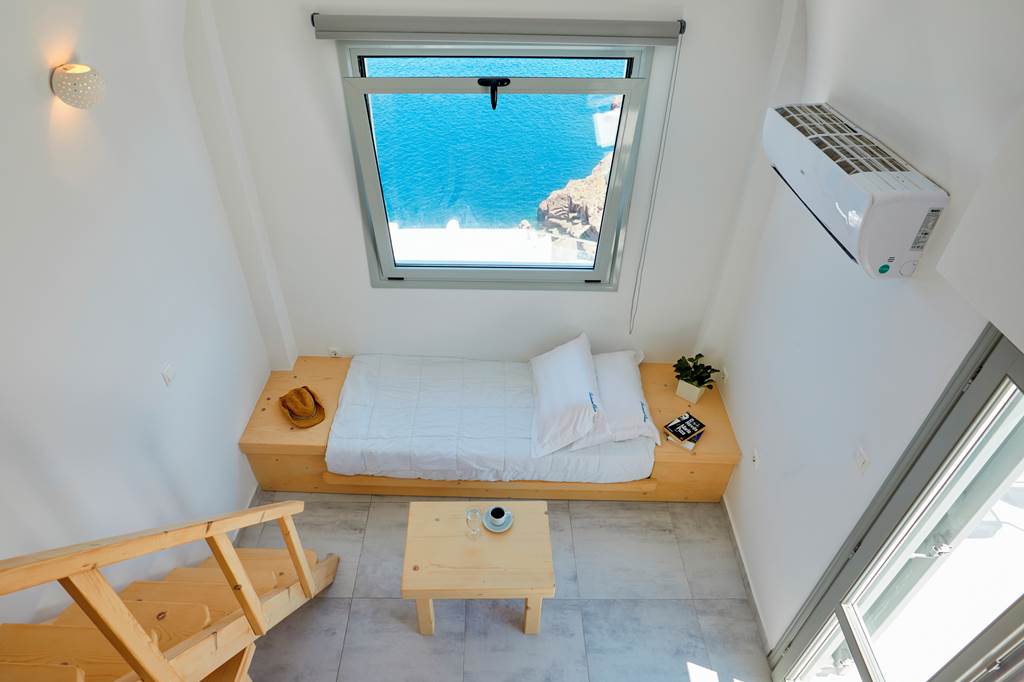 JTR_85504_Santorini_View_Hotel_0523_20.jpg