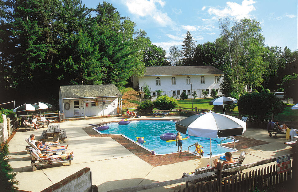 Merrill-Farm-Inn-1.jpg