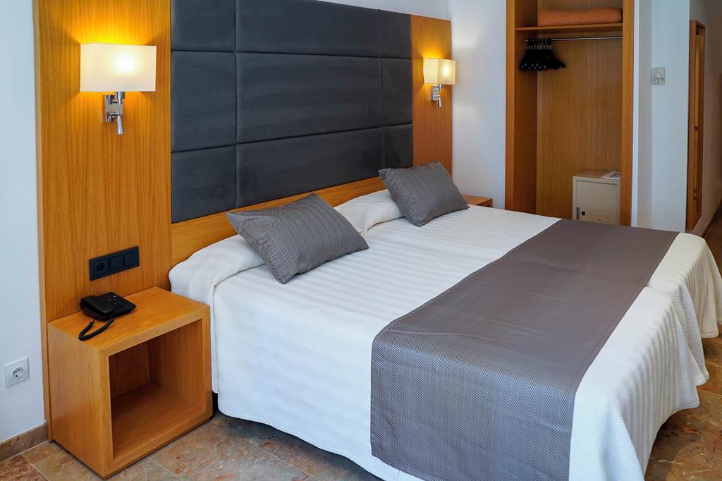 PMI_75_Hotel_Artmadams_1121_17.jpg