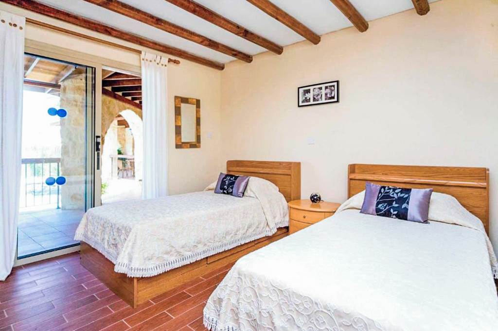 PFO_87548_Villa_Lianti_0424_06.jpg