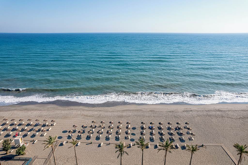 CHQ_86175_Caldera_Beach_1024_03.jpg