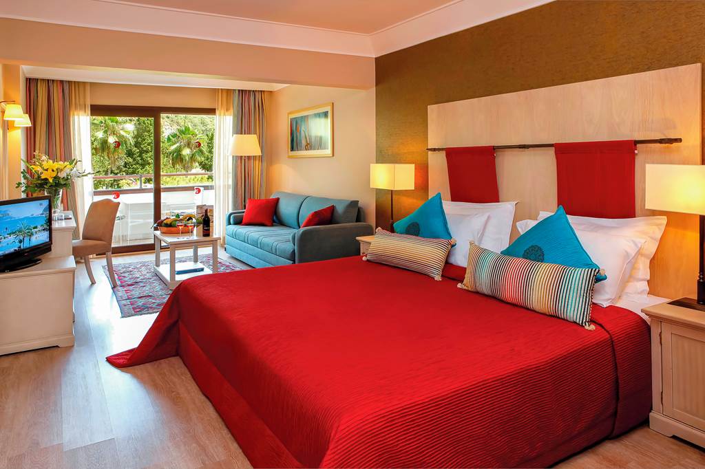 DLM_81543_Marti_Resort_1119_11.jpg