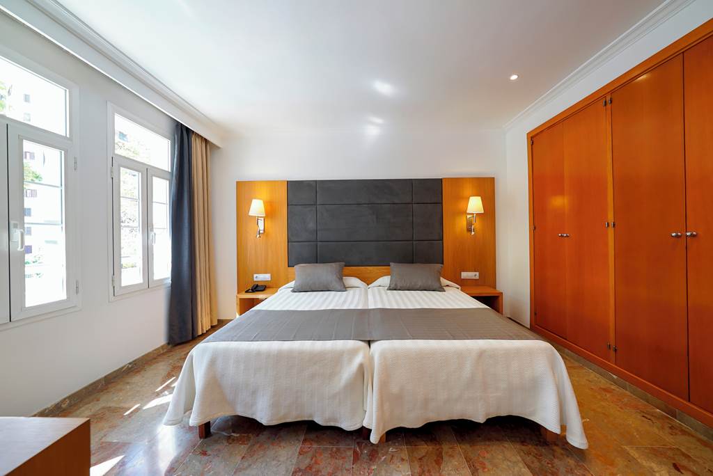 PMI_75_Hotel_Artmadams_1121_30.jpg