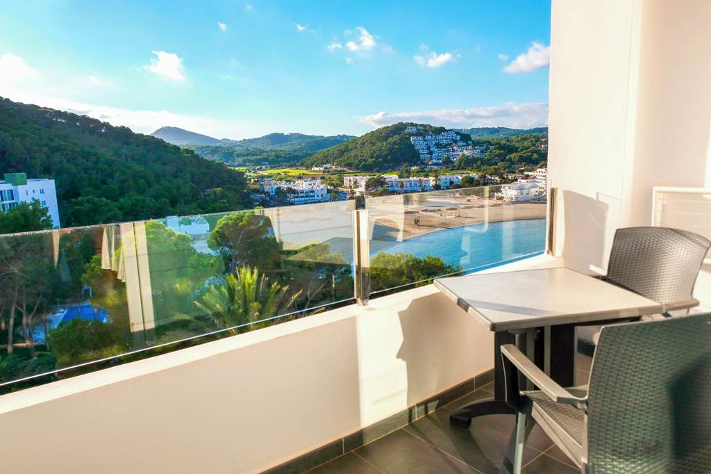 IBZ_74339_Palladium_Hotel_Cala_Llonga_0423_04.jpg