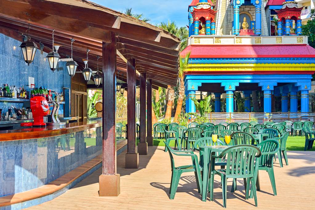 PMI_70686_Sol_Katmandu_Park_&_RST_1114_15.jpg