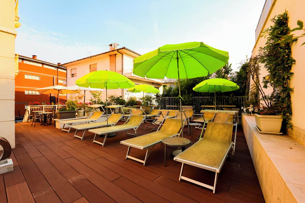 VRN_84491_Hotel_Villa_Anthea_1222_14.jpg