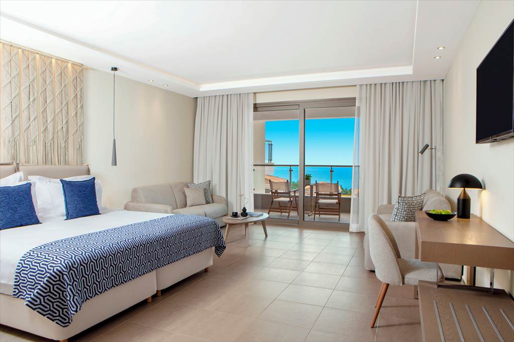 SKG_84822_Ajul_Luxury_Hotel_&_Spa_Resort_0623_16.jpg