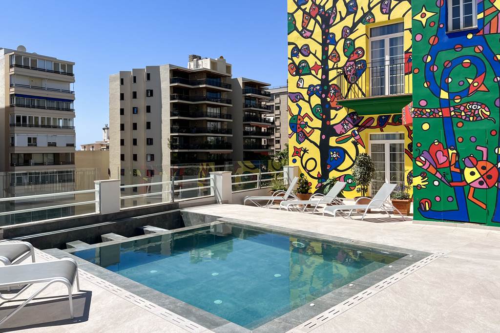 PMI_75_Hotel_Artmadams_0622_02.jpg
