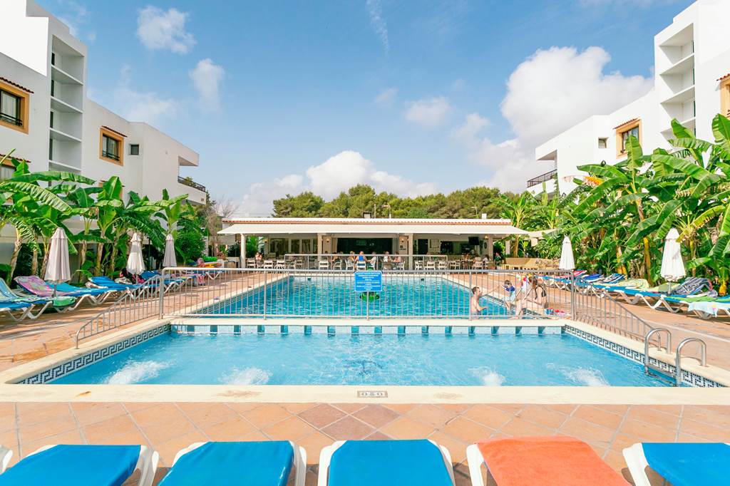 IBZ_71604_Casa_Luis_Apartments_0819_54.jpg