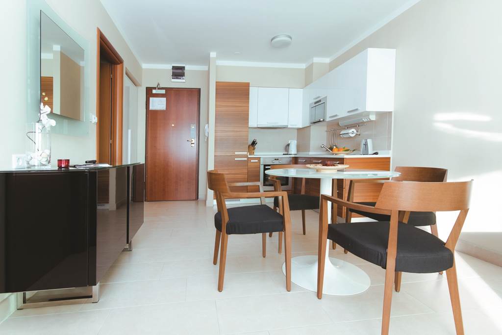 SPU_73625_The_Residence_1215_31.jpg