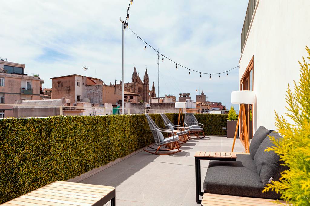 PMI_84265_Nivia_Born_Boutique_Hotel_0822_02.jpg