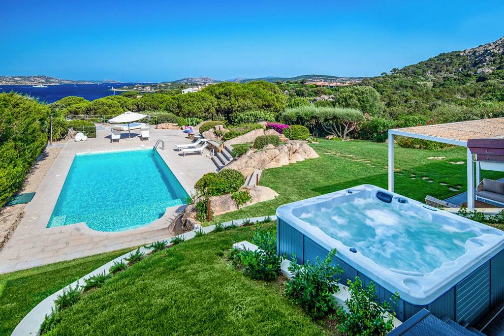 OLB_87600_Villa_Seacrest_View_0524_17.jpg