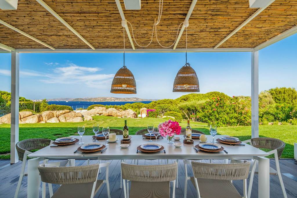 OLB_87600_Villa_Seacrest_View_0524_03.jpg