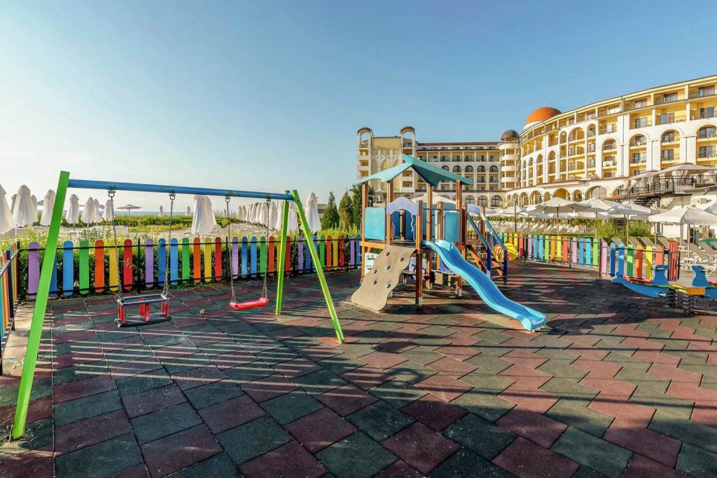 BOJ_84442_Alua_Helios_Bay_1023_17.jpg