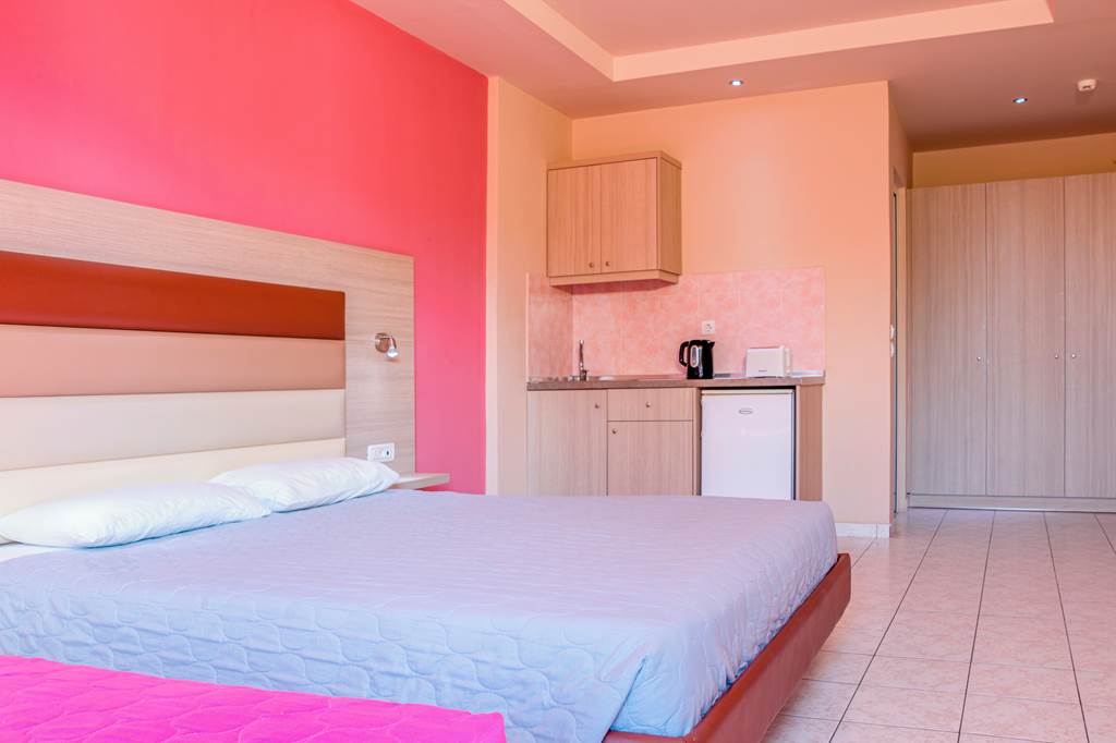 KGS_80741_Angela_Suites_&_Apartments_0719_12.jpg