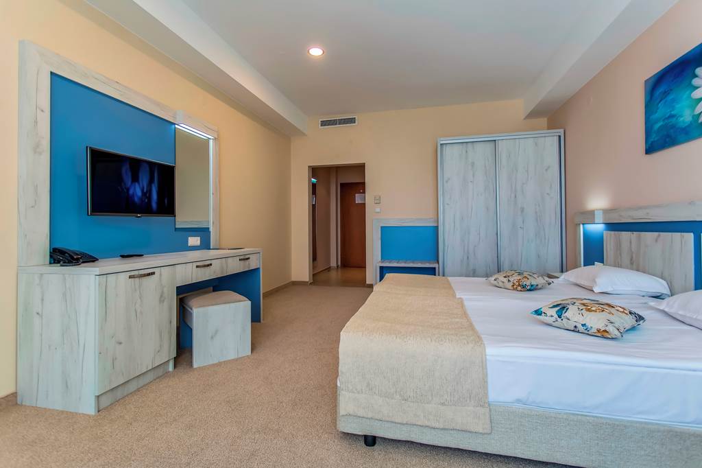 BOJ_86316_DIT_Evrika_Beach_Club_Hotel_1023_13.jpg