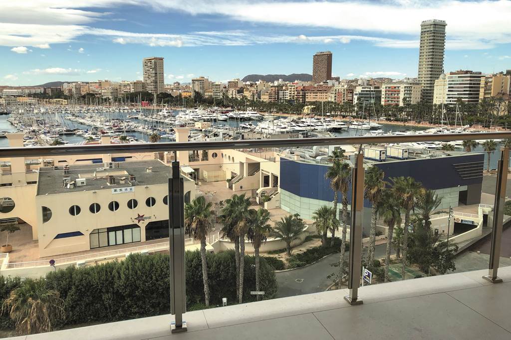 ALC_73259_Sercotel_Suites_Del_Mar_1118_02.jpg