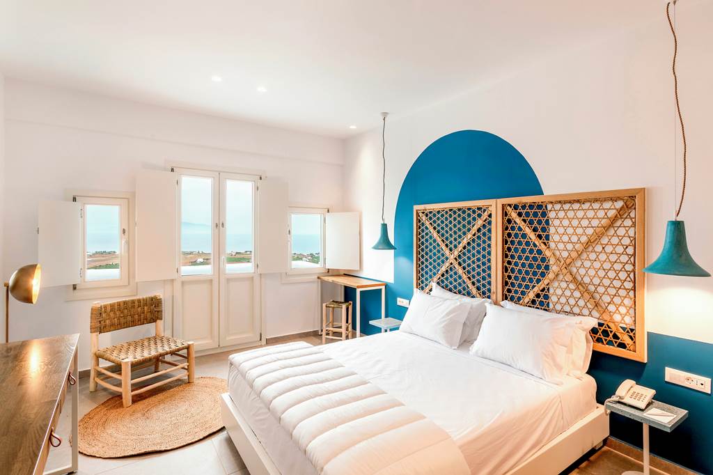 JTR_84577_Secret_View_Hotel_1122_23.jpg
