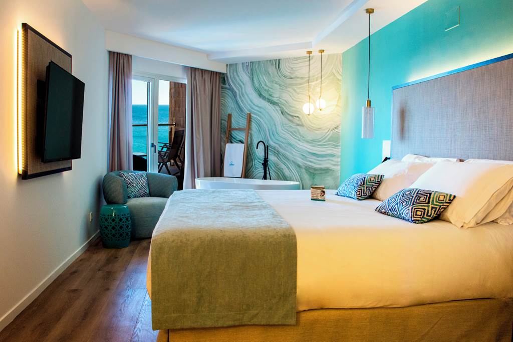 ALC_73259_Sercotel_Suites_Del_Mar_0319_05.jpg