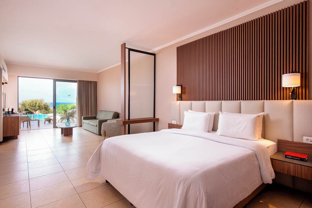 RHO_70433_Kresten_Royal_Euphoria_Resort_0624_06.jpg