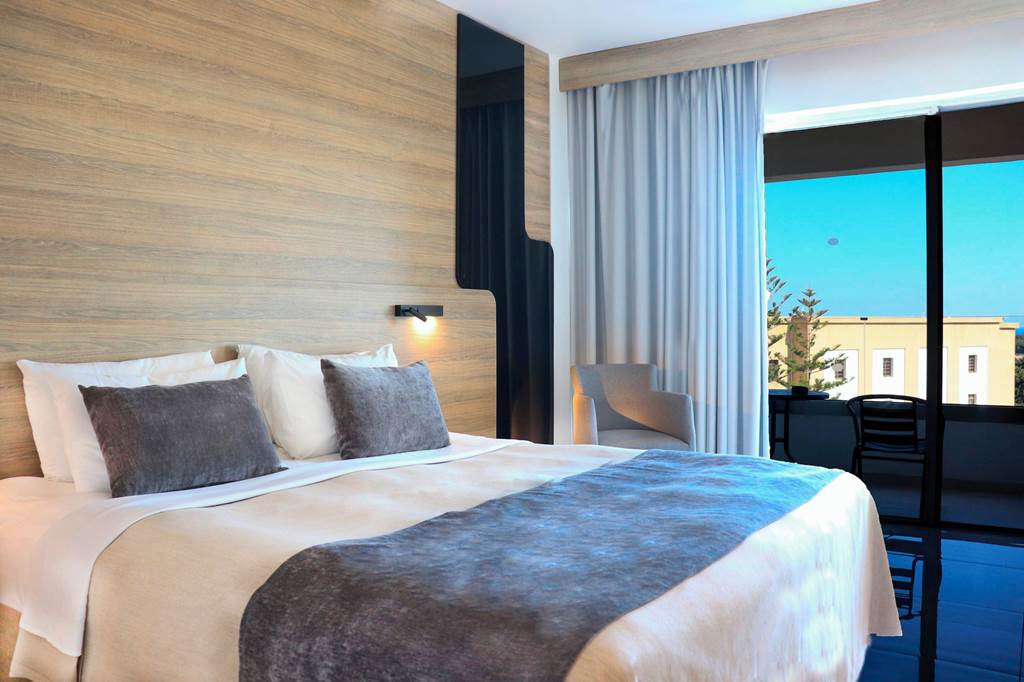 RHO_83371_Castellum_Suites_0424_14.jpg