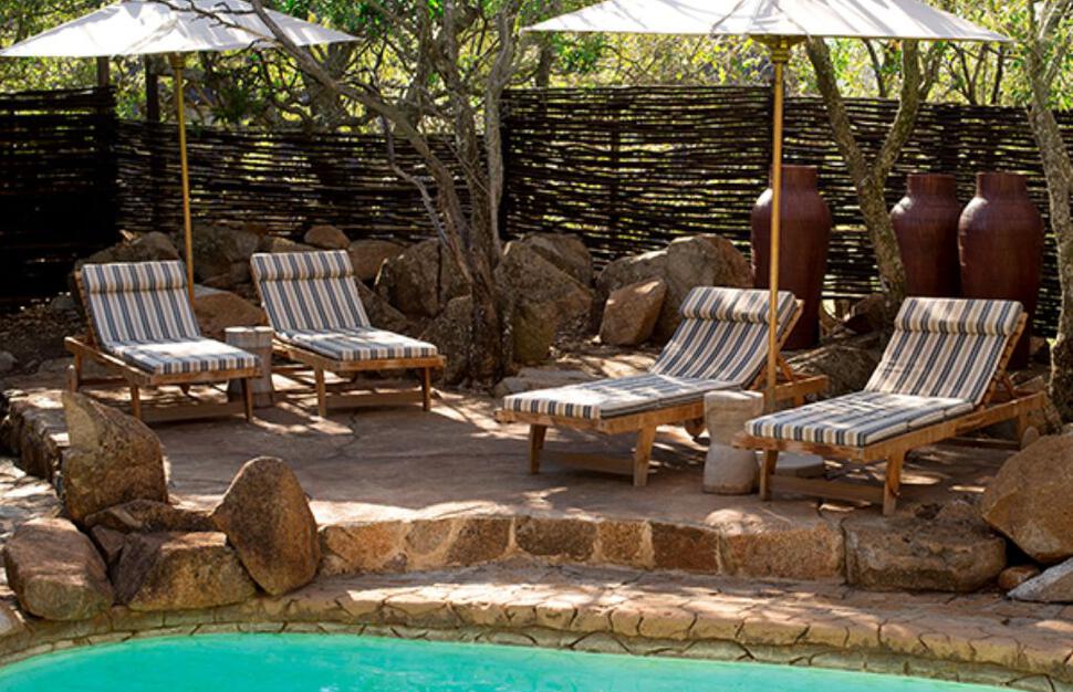 Tshukudu-Bush-Lodge-10.jpg