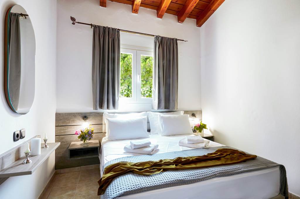 JSI_82488_Hermes_Apartments_0821_02.jpg