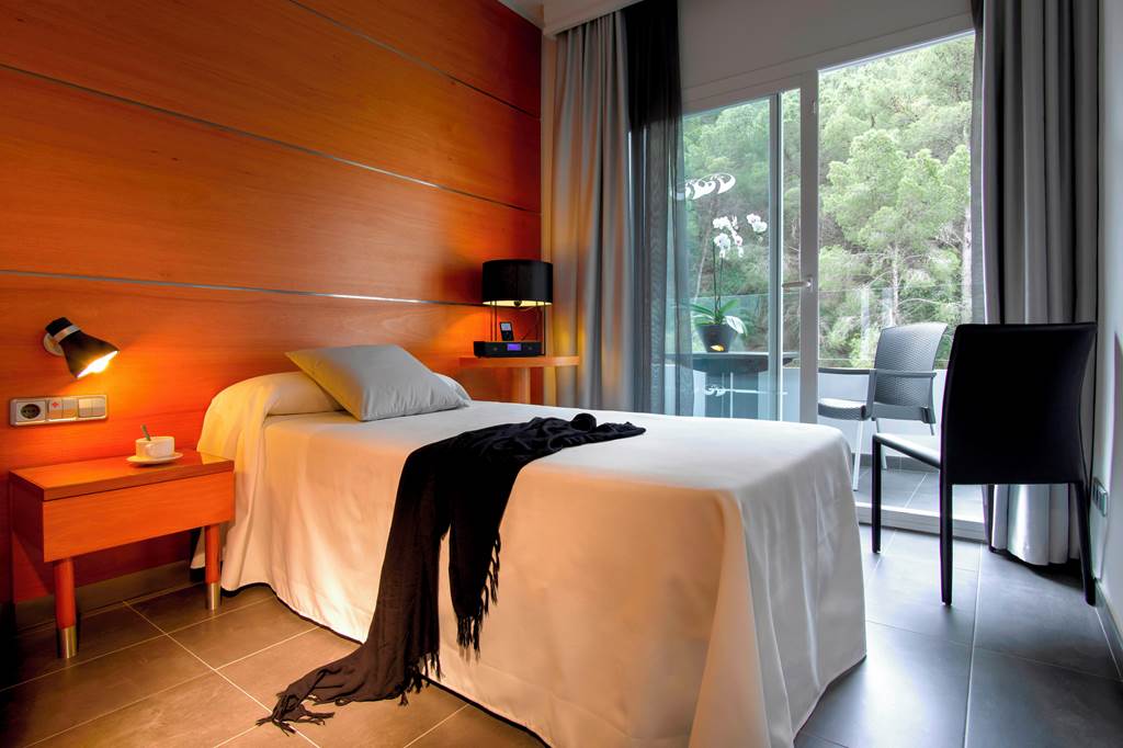 IBZ_74339_Palladium_Hotel_Cala_Llonga_1020_18.jpg