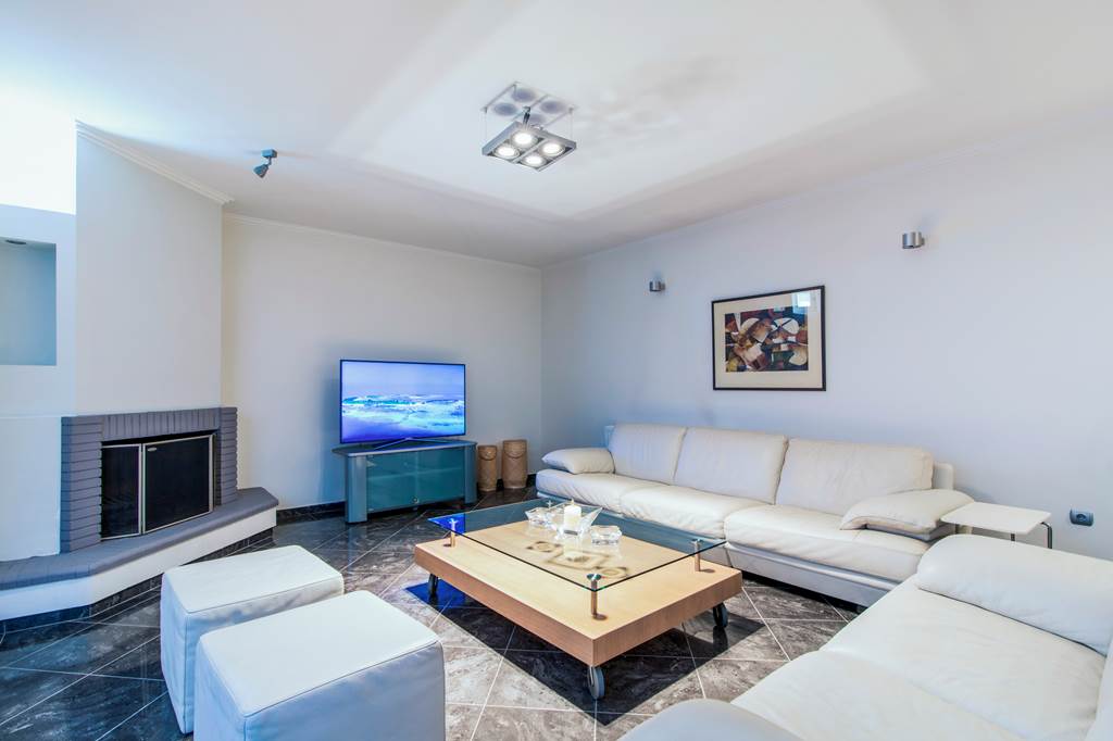 CFU_86030_Villa_Loukiana_0424_12.jpg