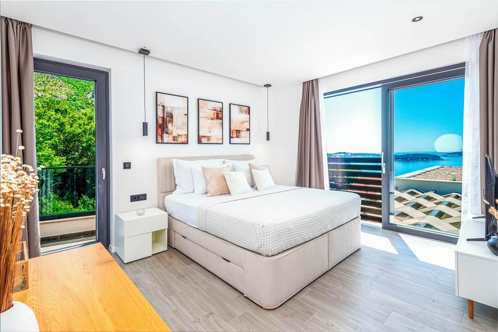 DBV_87940_Villa_Coastal_Bliss_0824_06.jpg