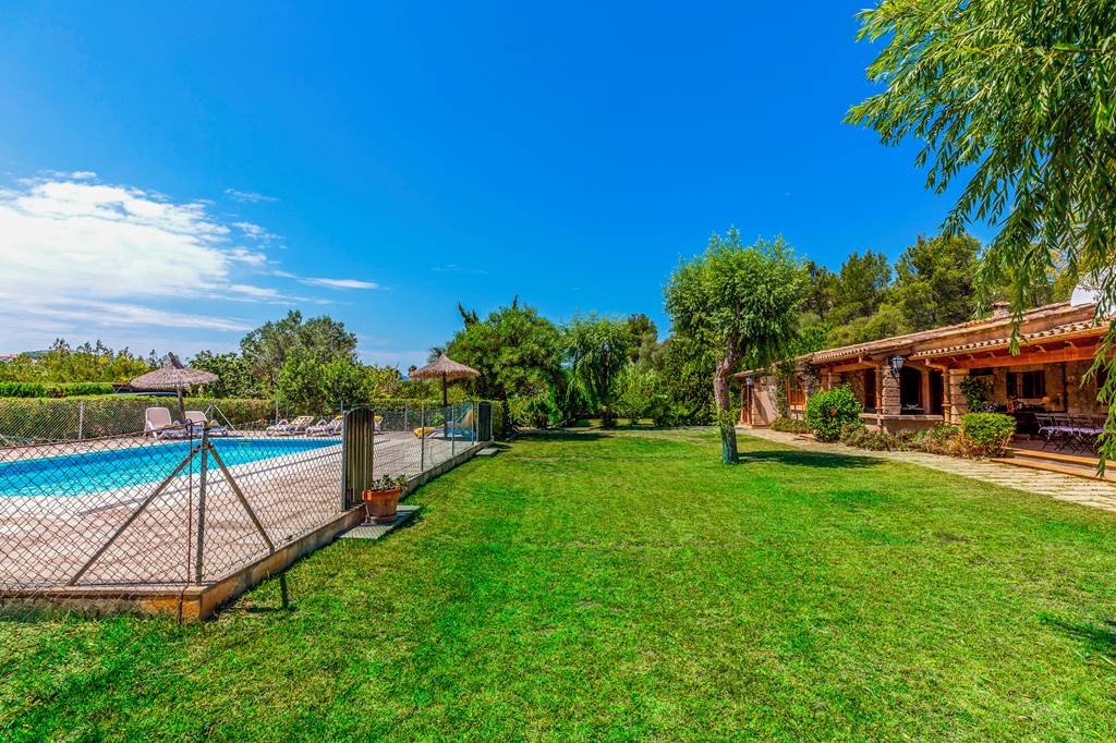 PMI_85806_Costa_Villa_0823_06.jpg