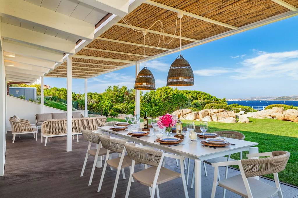 OLB_87600_Villa_Seacrest_View_0524_02.jpg