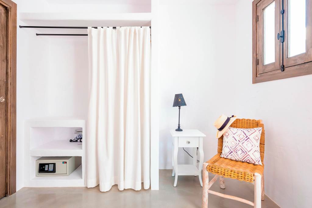 IBZ_79873_S'Argamassa_Villas_0119_08.jpg