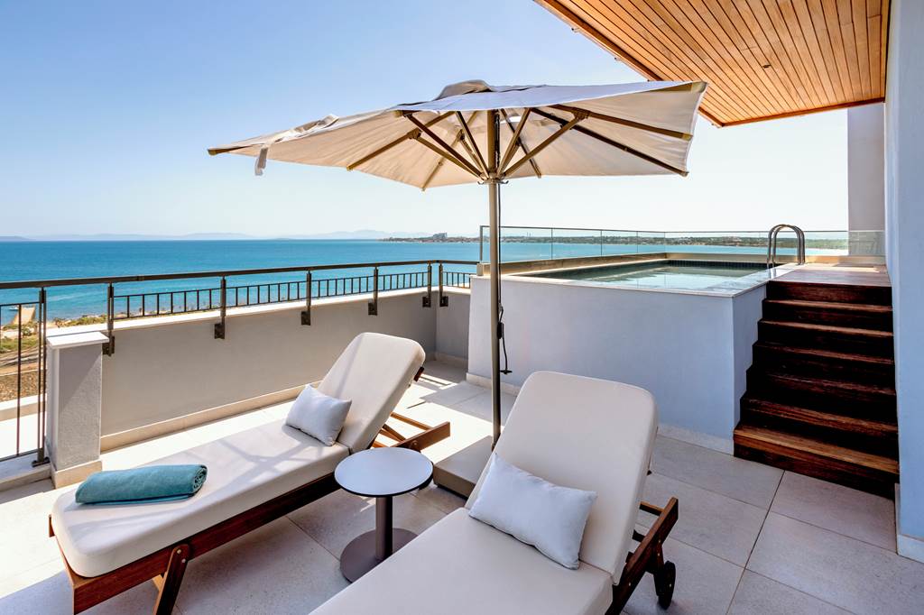 BJV_85636_Anda_Barut_Collection_0524_84.jpg
