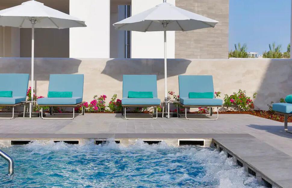 Hilton-Abu-Dhabi-Yas-Island-6.jpg