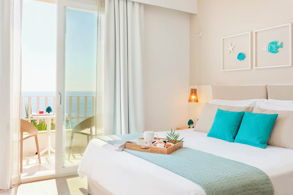 CTA_84639_Albatros_Beach_Hotel_0822_10.jpg