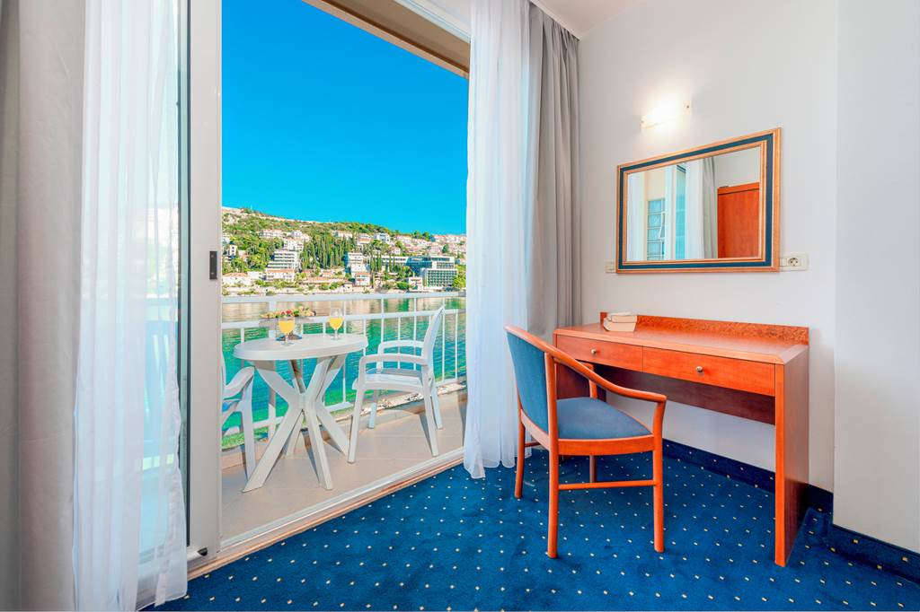 DBV_7981_Vis_Hotel_0223_03.jpg
