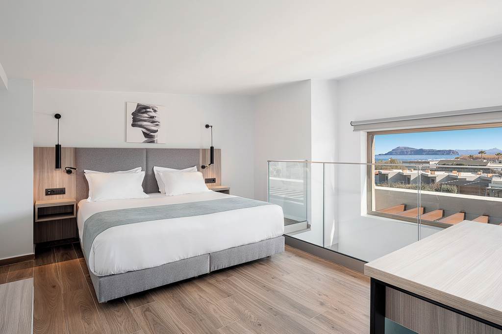 CHQ_81191_Myrion_Beach_Hotel_0224_25.jpg