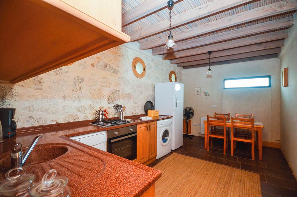 BJV_84065_Villa_Jade_Evi_0822_05.jpg