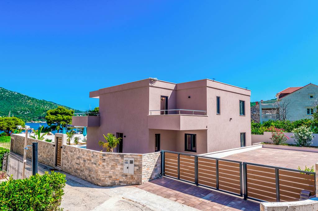 DBV_88266_Villa_Turquoise_Bay_1024_06.jpg