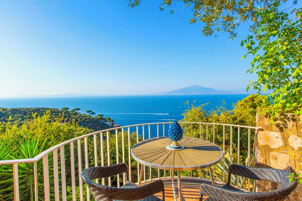 NAP_88869_Villa_Sorrento_Heights_0125_52.jpg